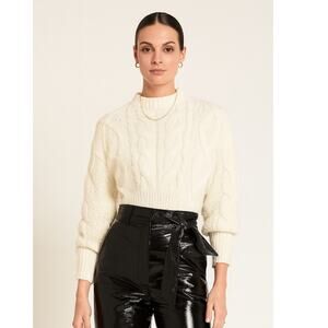 RAGA Kelyn Cropped Cable Knit Sweater Medium